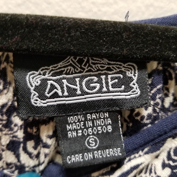 Angie Size S 3/4 Sleeve Elephant Print Boho Top - Picture 2 of 5